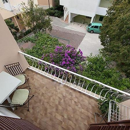 Apartmani Saric Tučepi Eksteriør billede