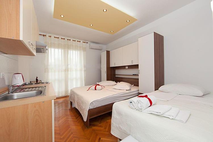 Apartmani Saric Tučepi Eksteriør billede