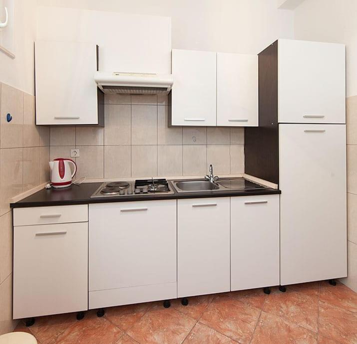 Apartmani Saric Tučepi Eksteriør billede